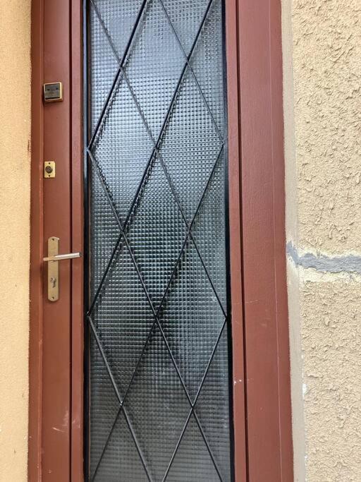 Appartement T4 Terrasse Et Vue Istres Exterior foto